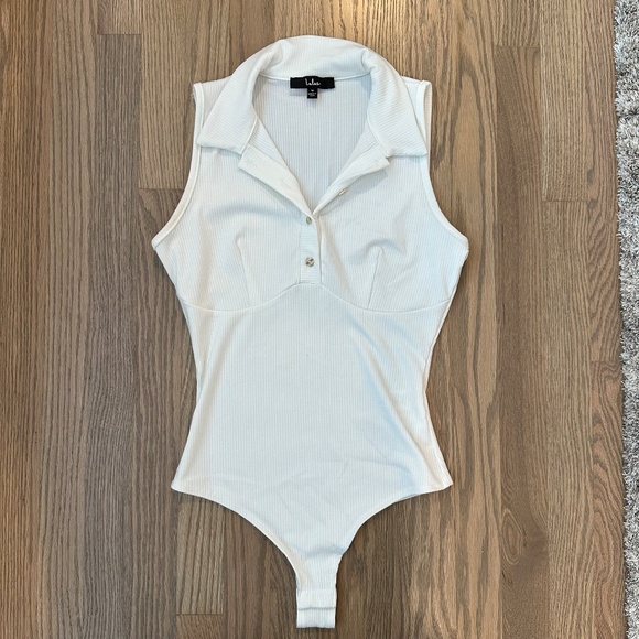 White Ribbed Collared Sleeveless Bodysuit - Picture 3 of 4